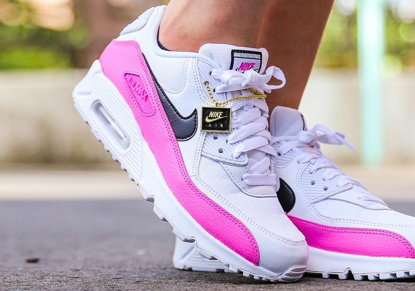 Nike-WMNS-Air-Max-90-China-Rose-BV0990-100-1