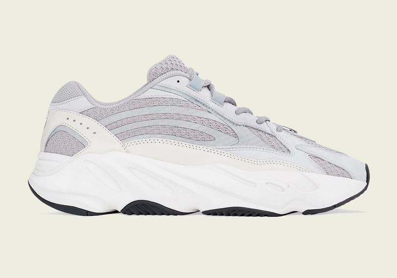 adidas-yeezy-boost-700-v2-static-2022-release-date-1