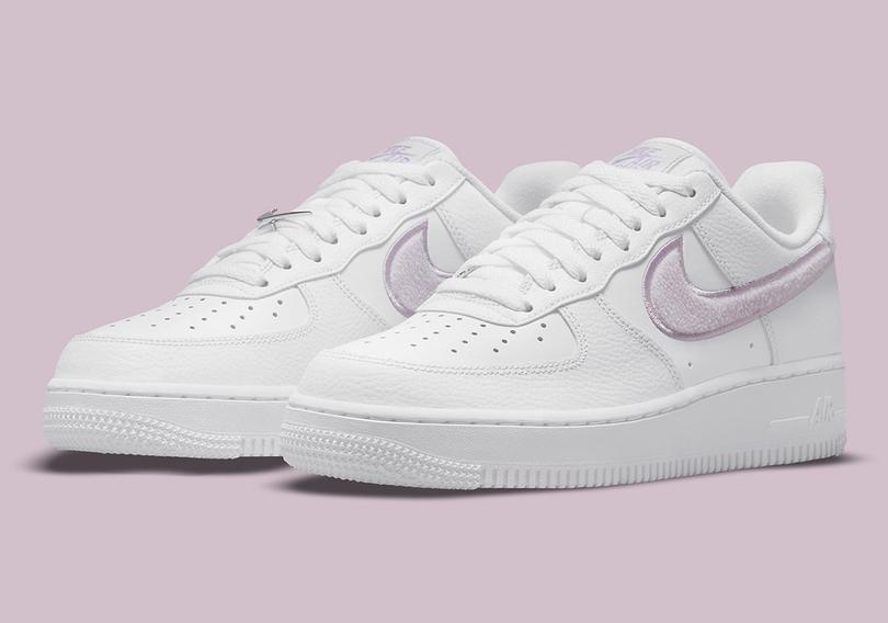 nike-air-force-1-white-purple-DN5056-100-6