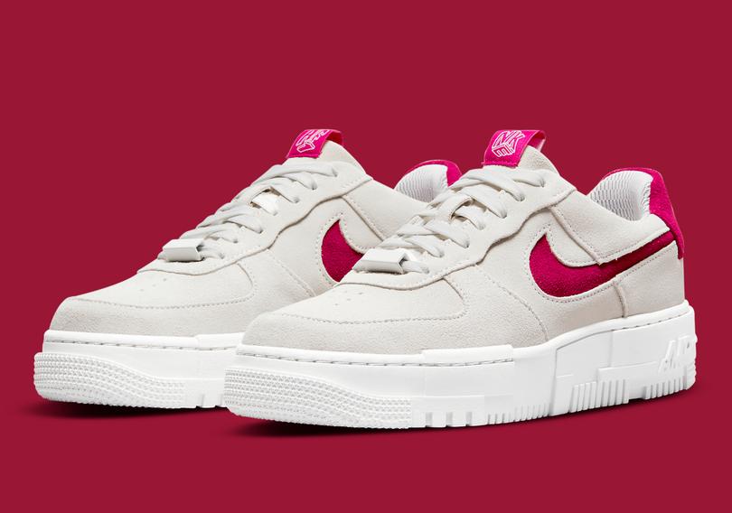 Nike-Air-Force-1-Pixel-DQ5570-100-6